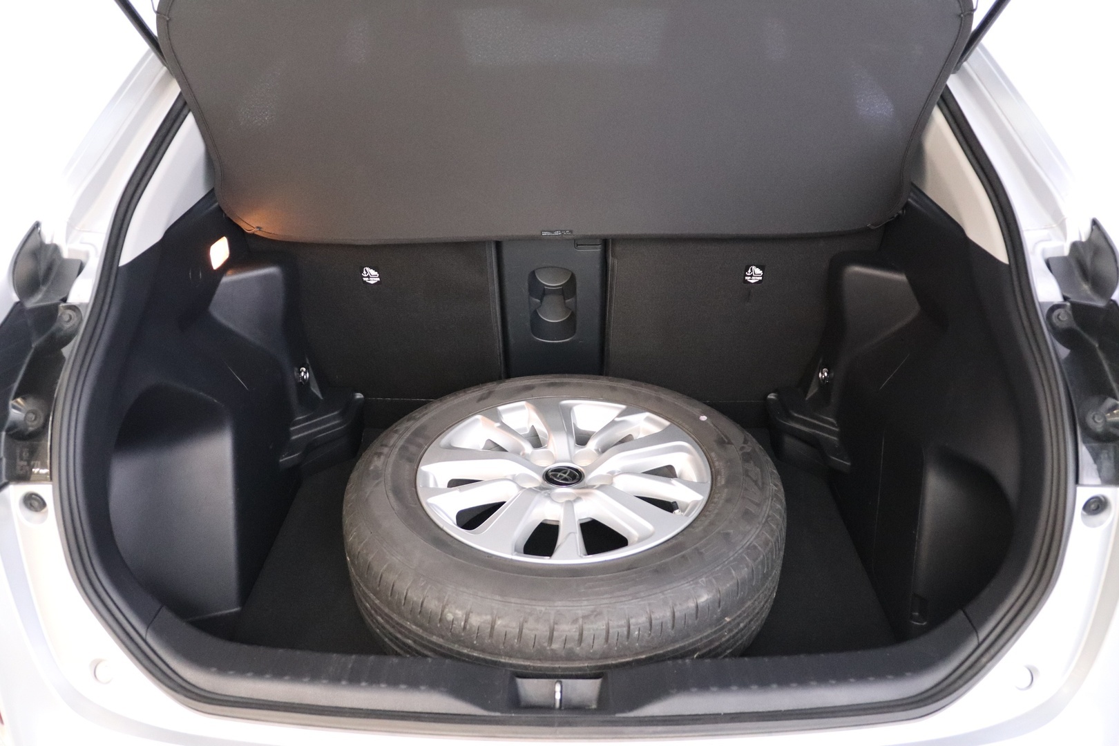 TOYOTA Yaris Cross 2024