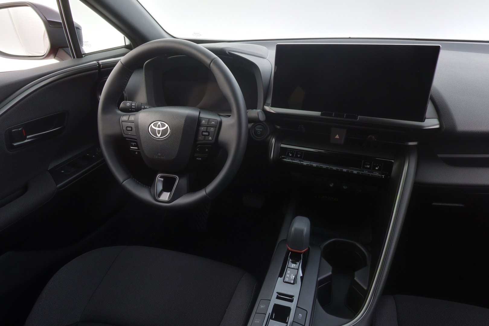 TOYOTA C-HR 2025