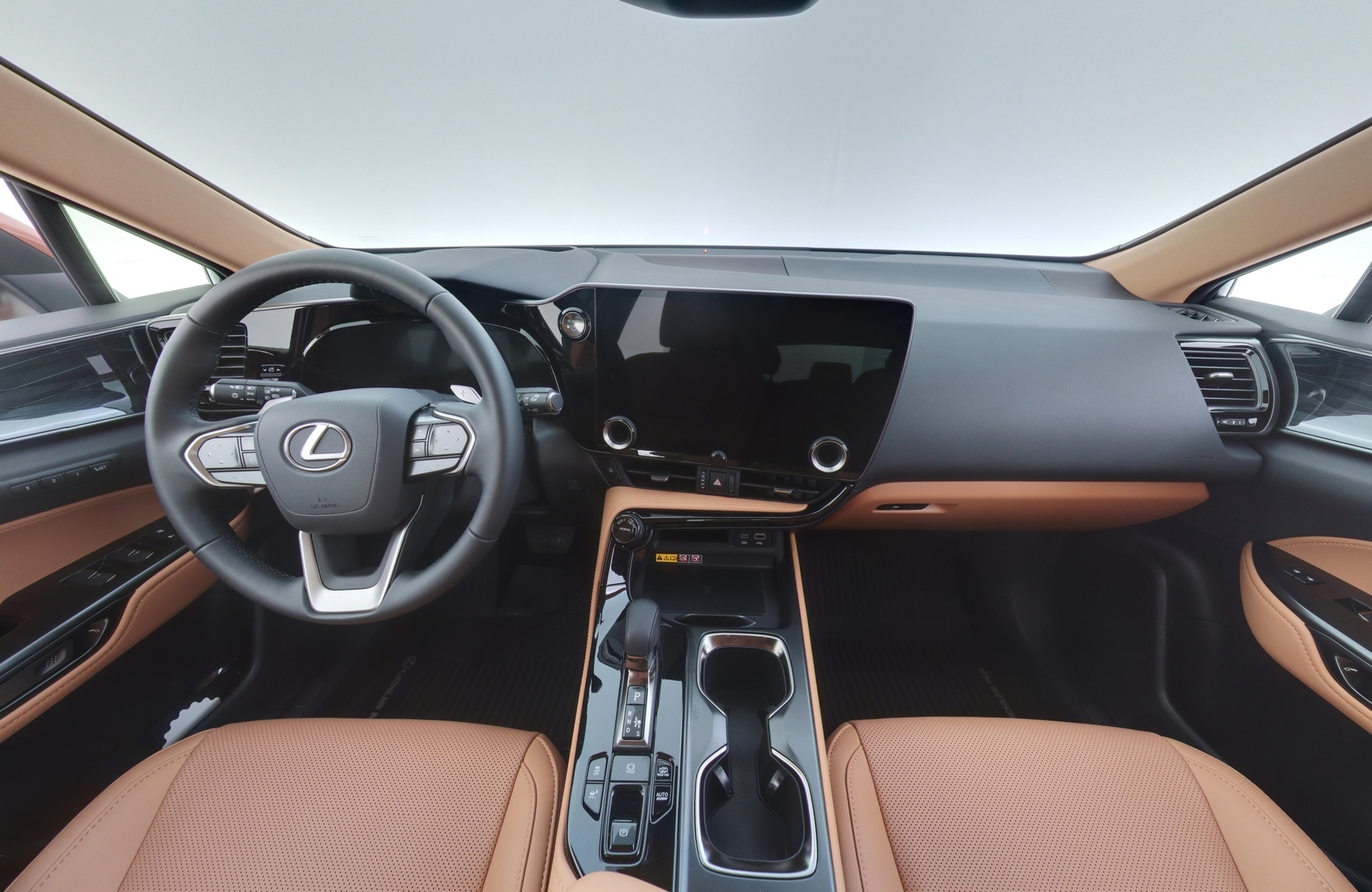 LEXUS NX 2025
