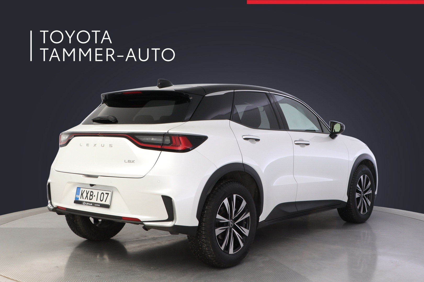 LEXUS LBX 2025