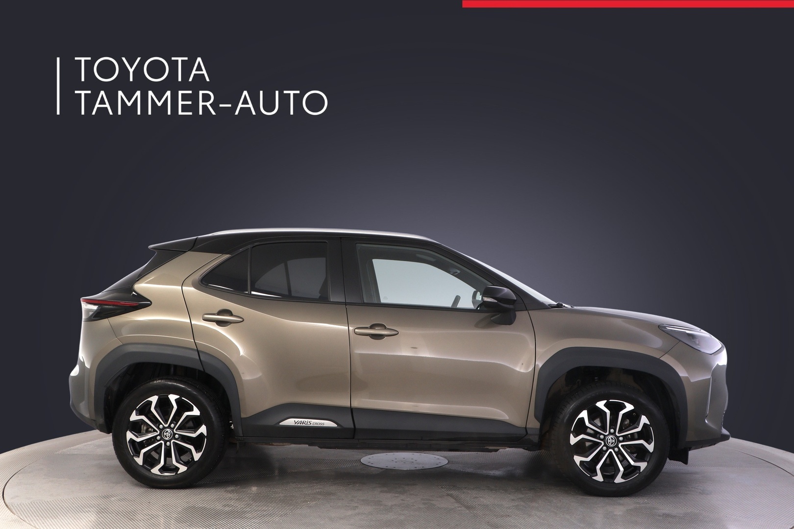 TOYOTA Yaris Cross 2022