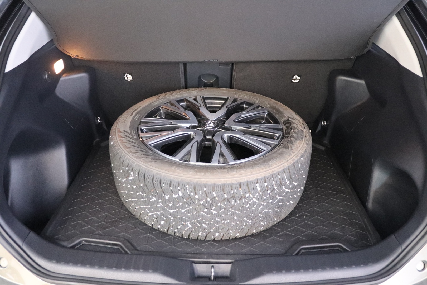 TOYOTA Yaris Cross 2024