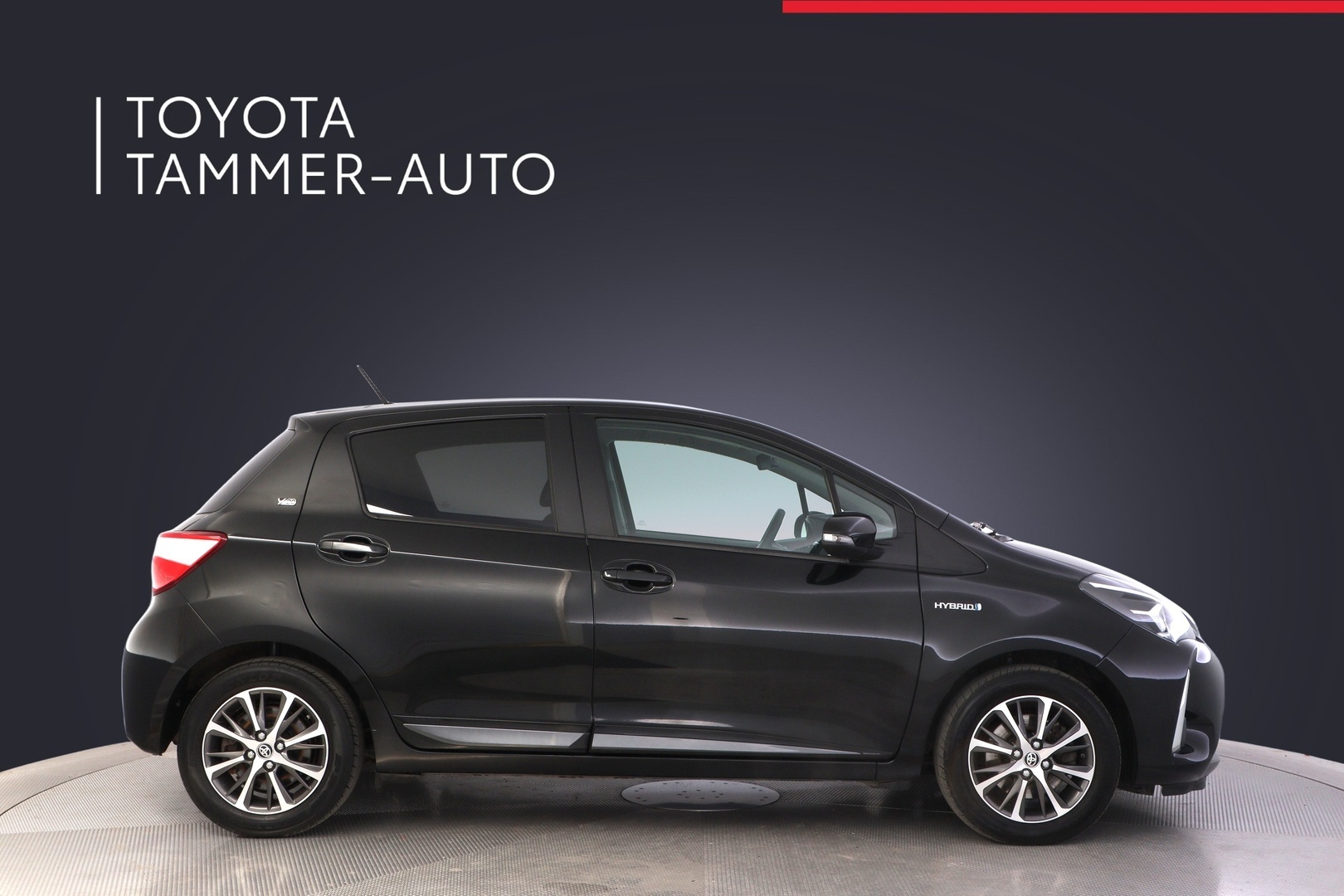 TOYOTA Yaris 2019