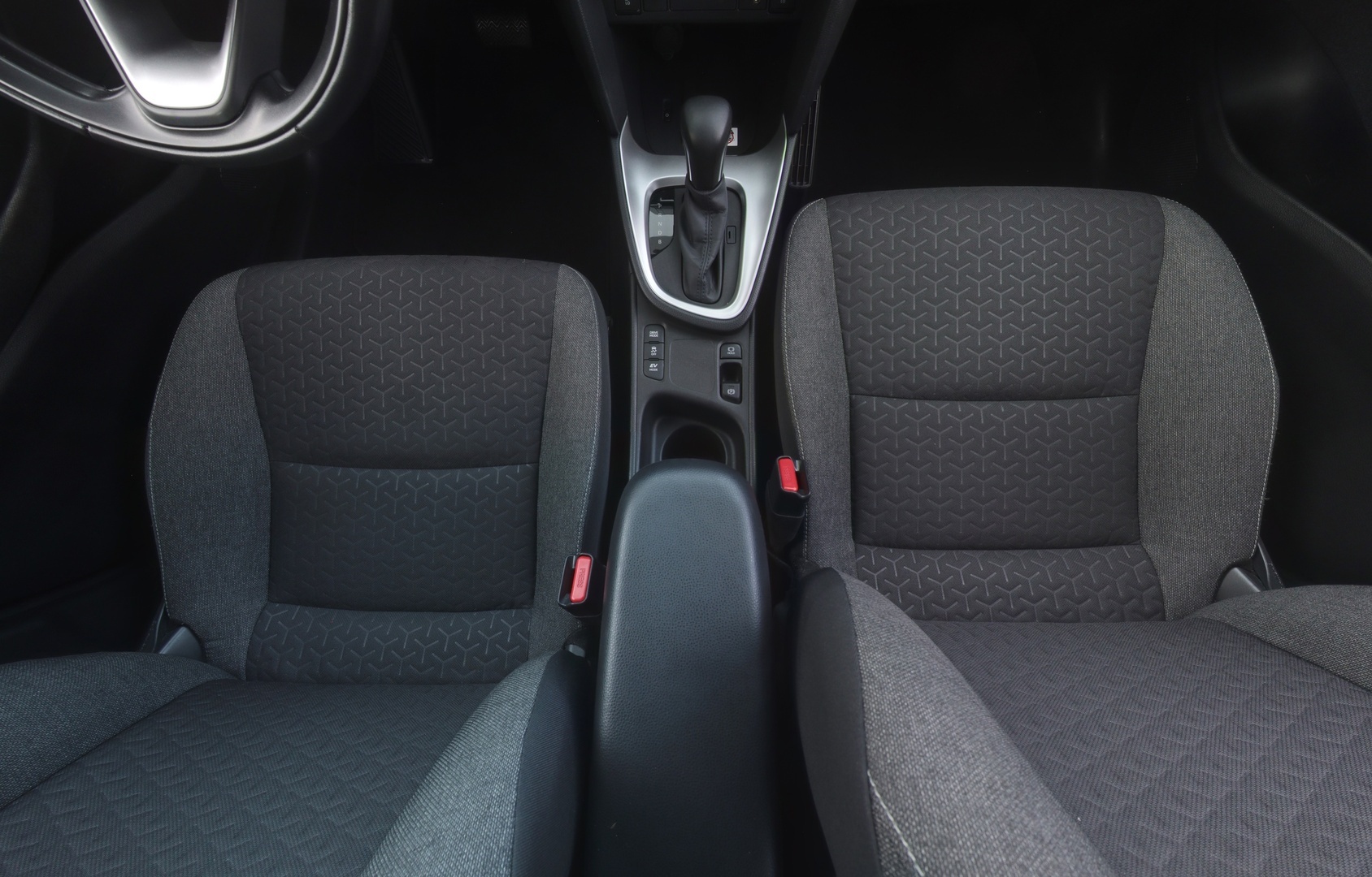 TOYOTA Yaris Cross 2022