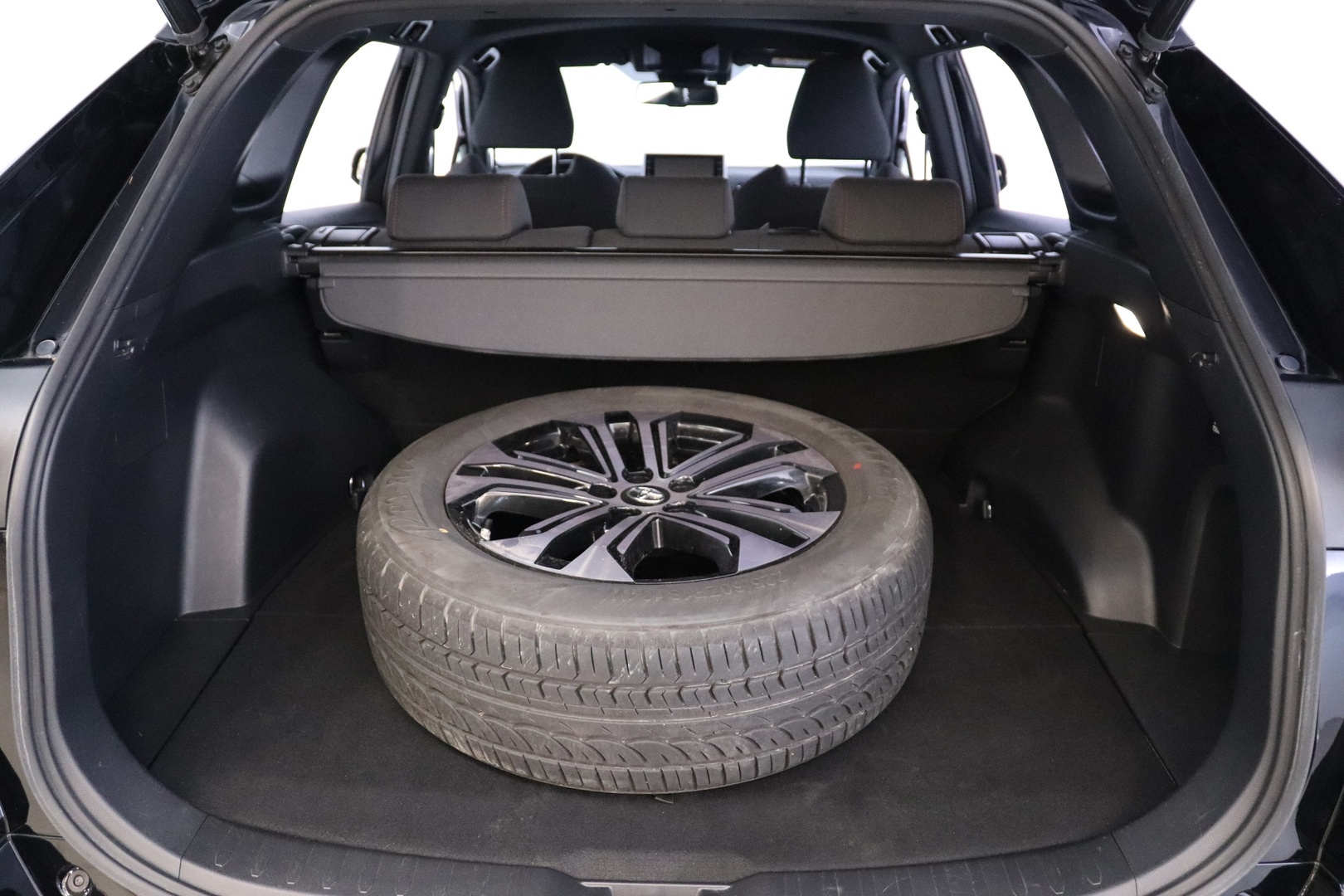 TOYOTA RAV4 Plug-in 2023