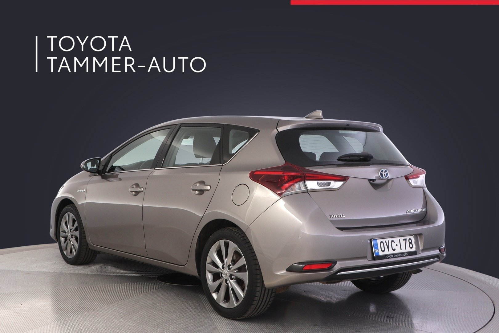 TOYOTA Auris 2016