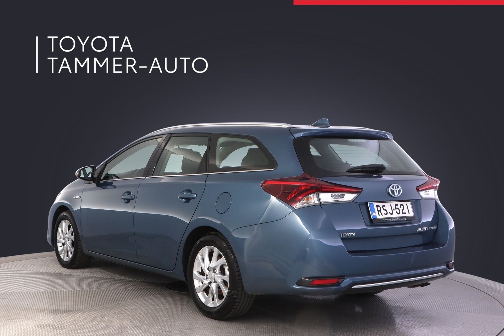 TOYOTA Auris 2015