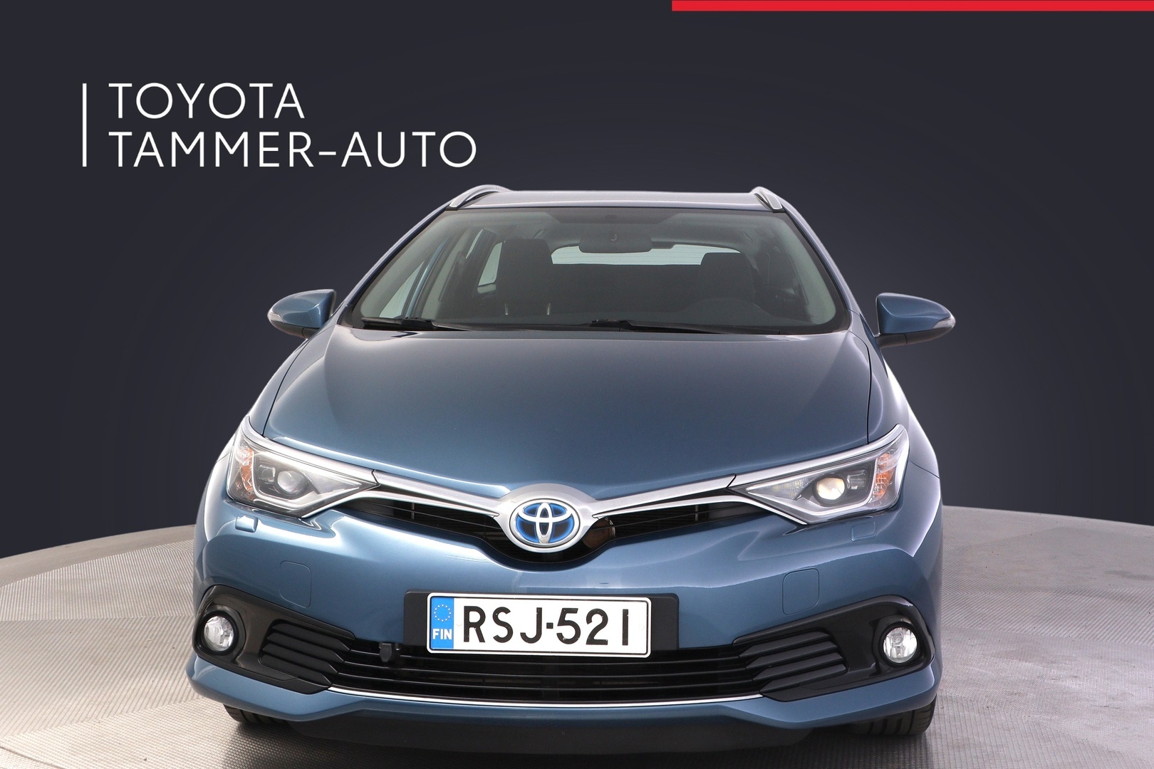 TOYOTA Auris 2015