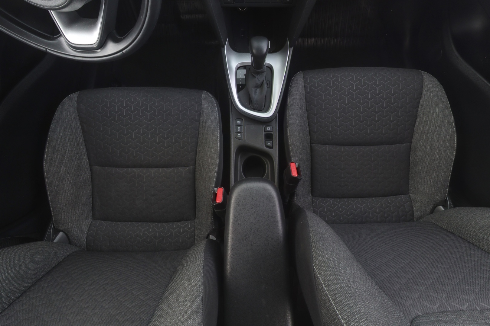TOYOTA Yaris Cross 2023