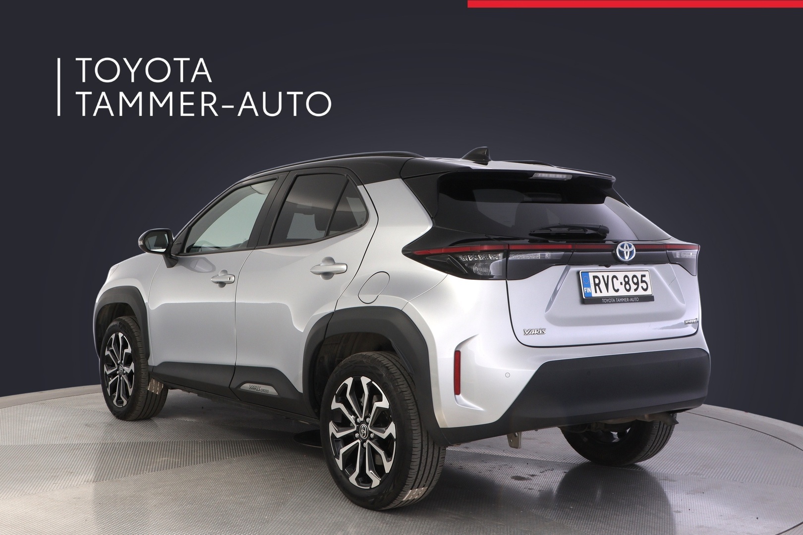 TOYOTA Yaris Cross 2023