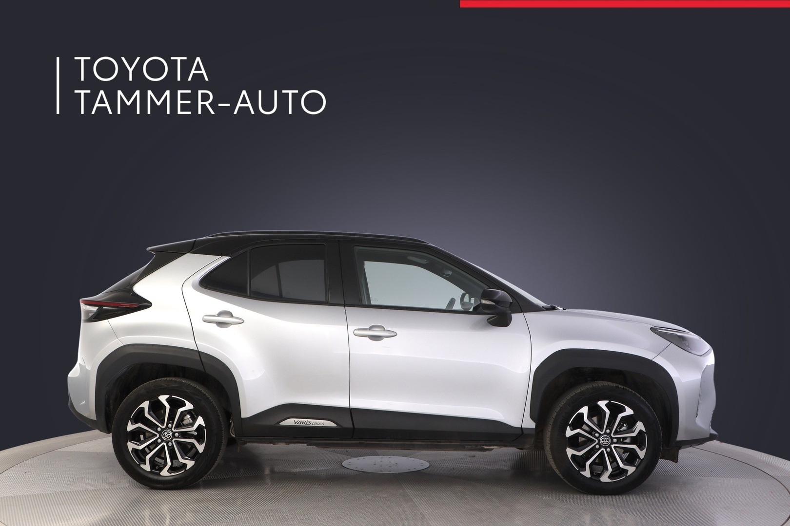 TOYOTA Yaris Cross 2023