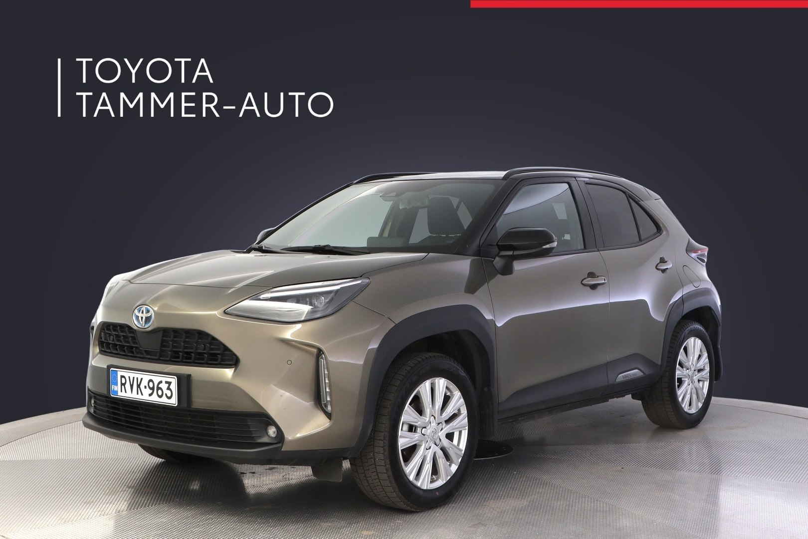 TOYOTA Yaris Cross 2023