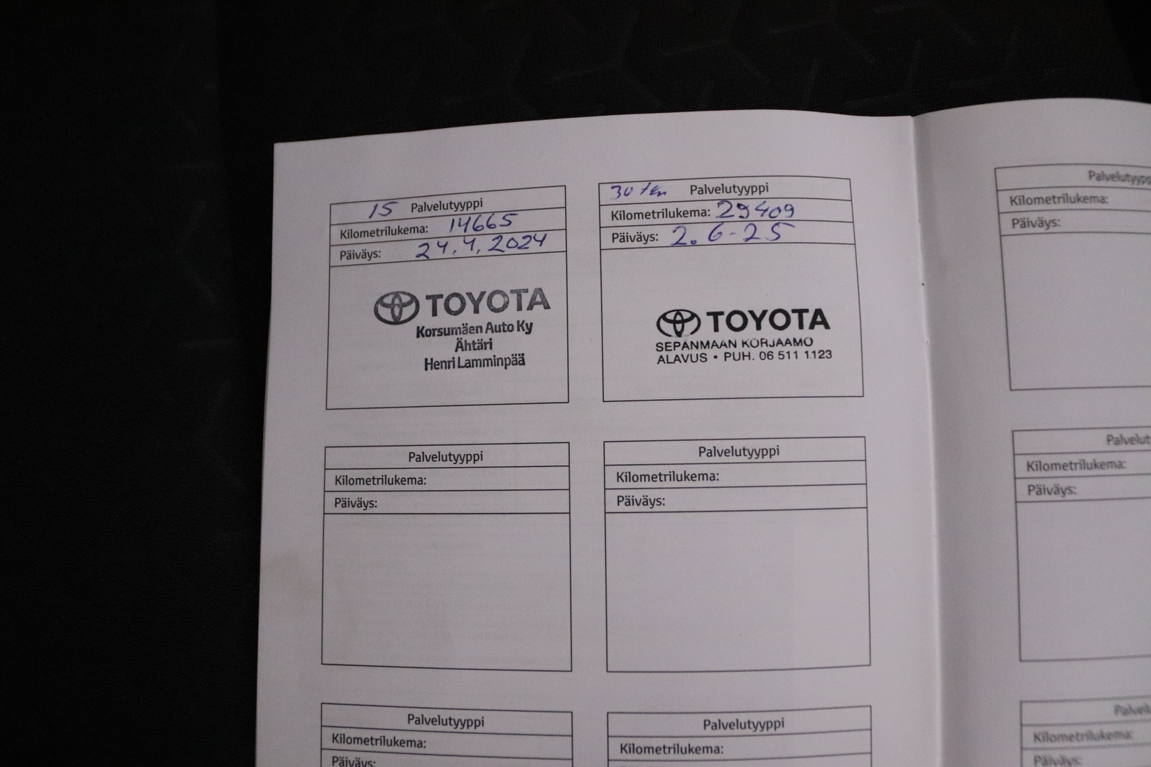 TOYOTA Yaris Cross 2023