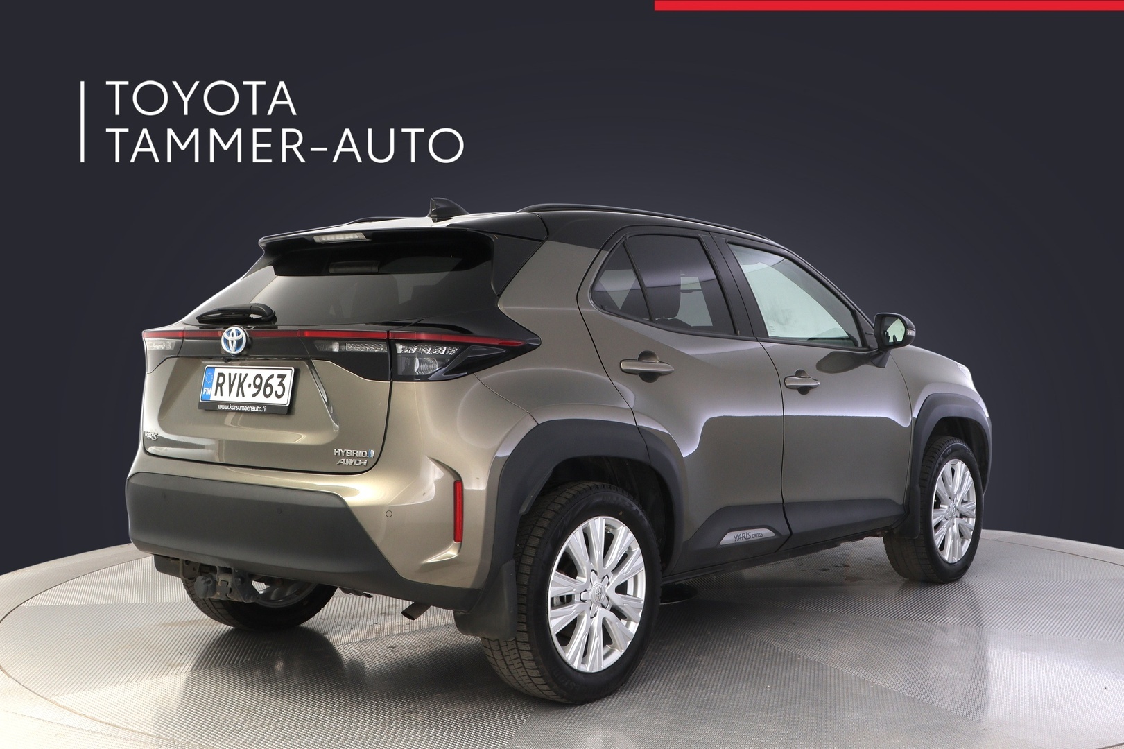 TOYOTA Yaris Cross 2023