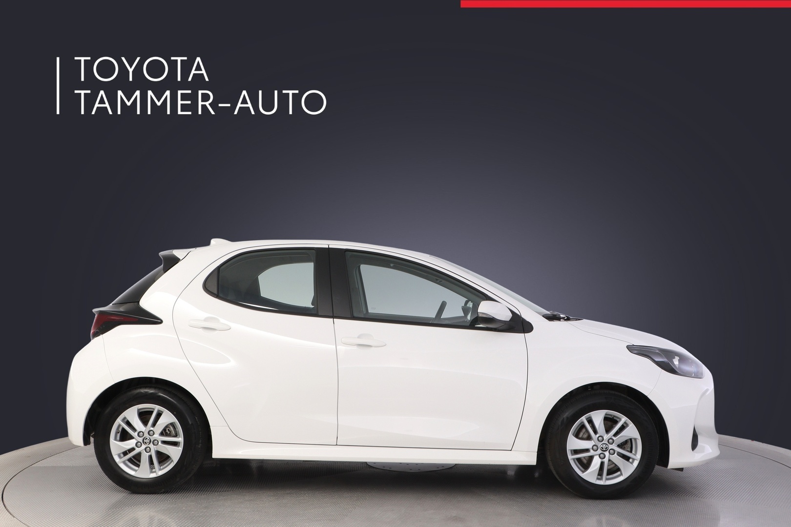TOYOTA Yaris 2023