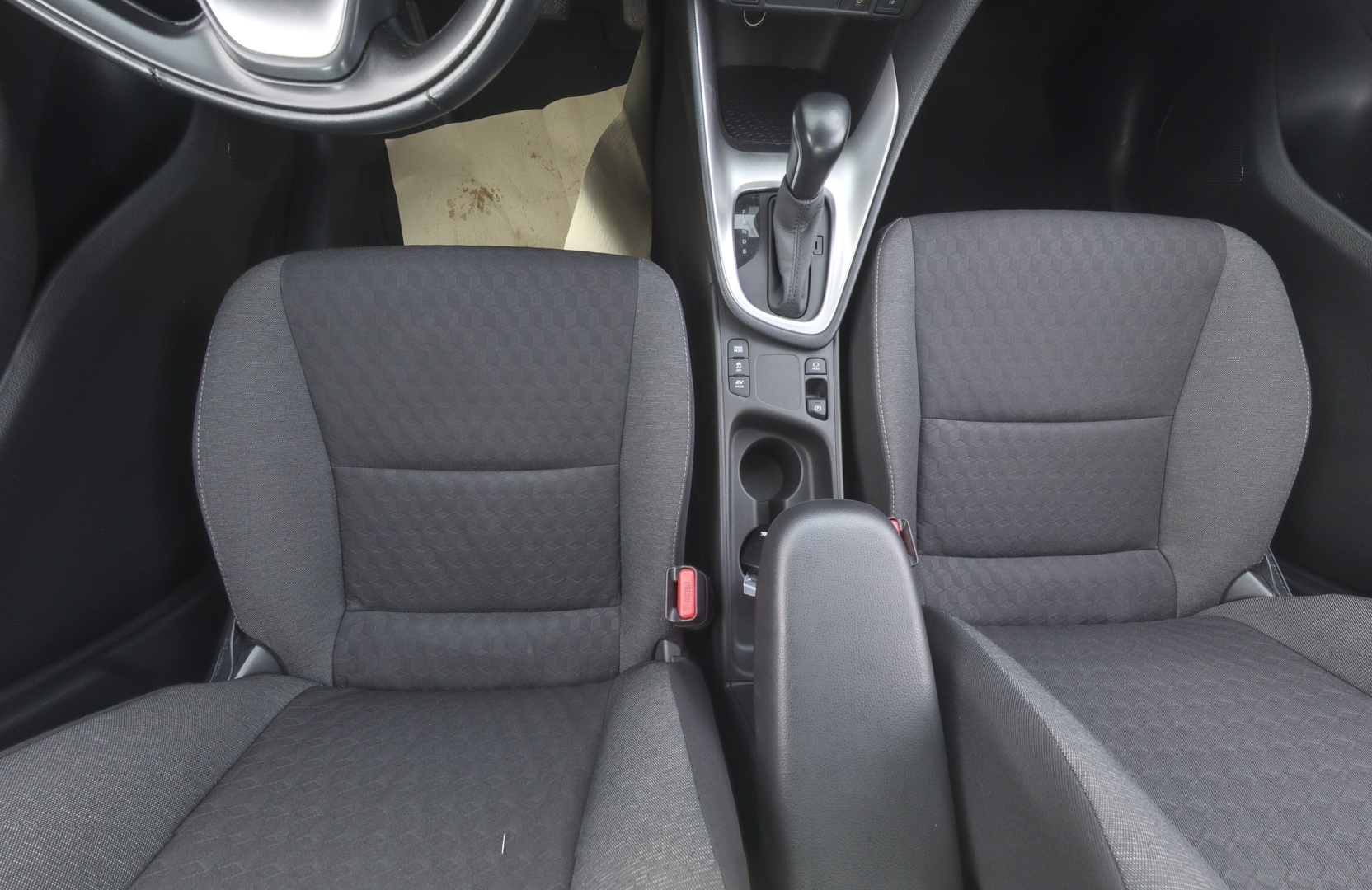 TOYOTA Yaris 2023