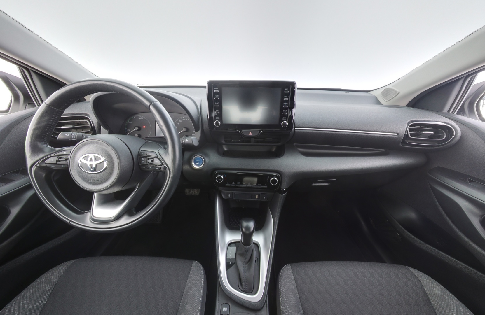 TOYOTA Yaris 2023