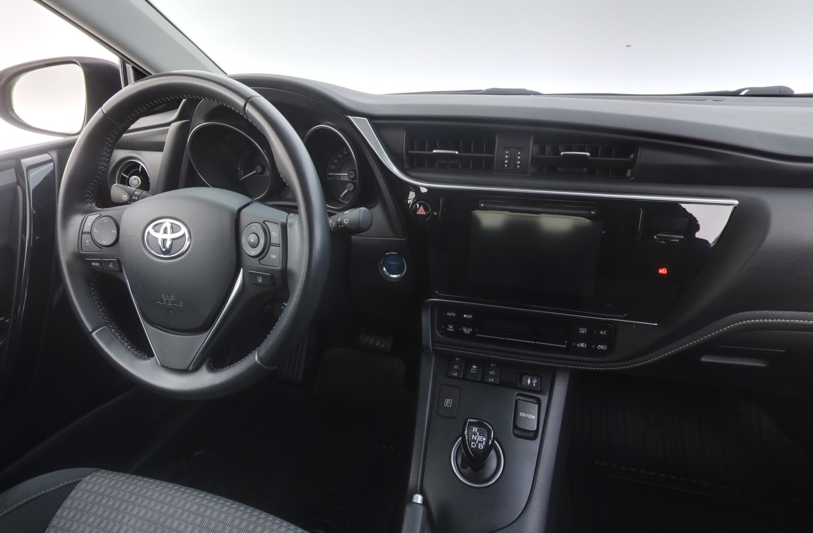 TOYOTA Auris 2019