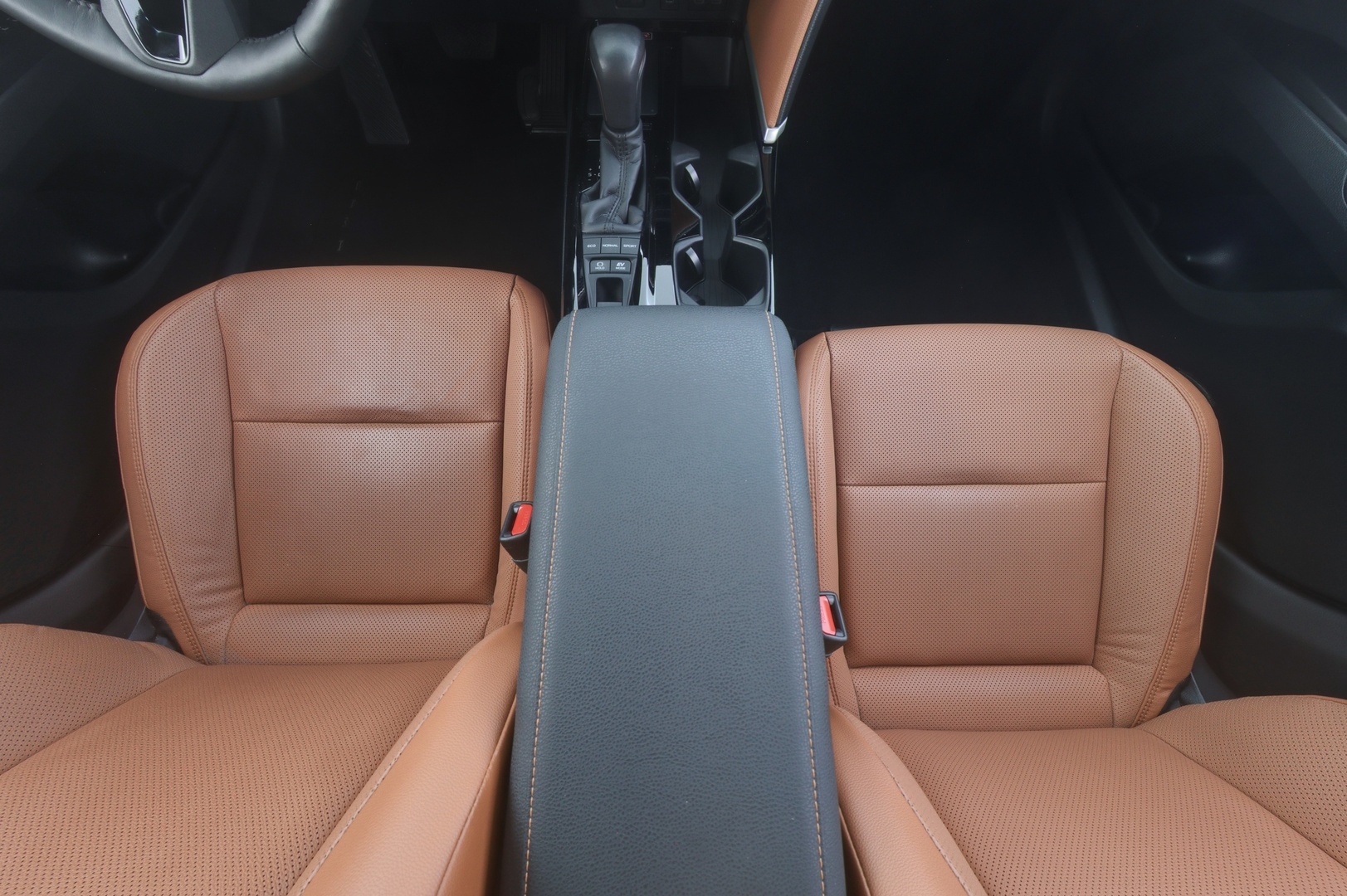 TOYOTA Camry 2024