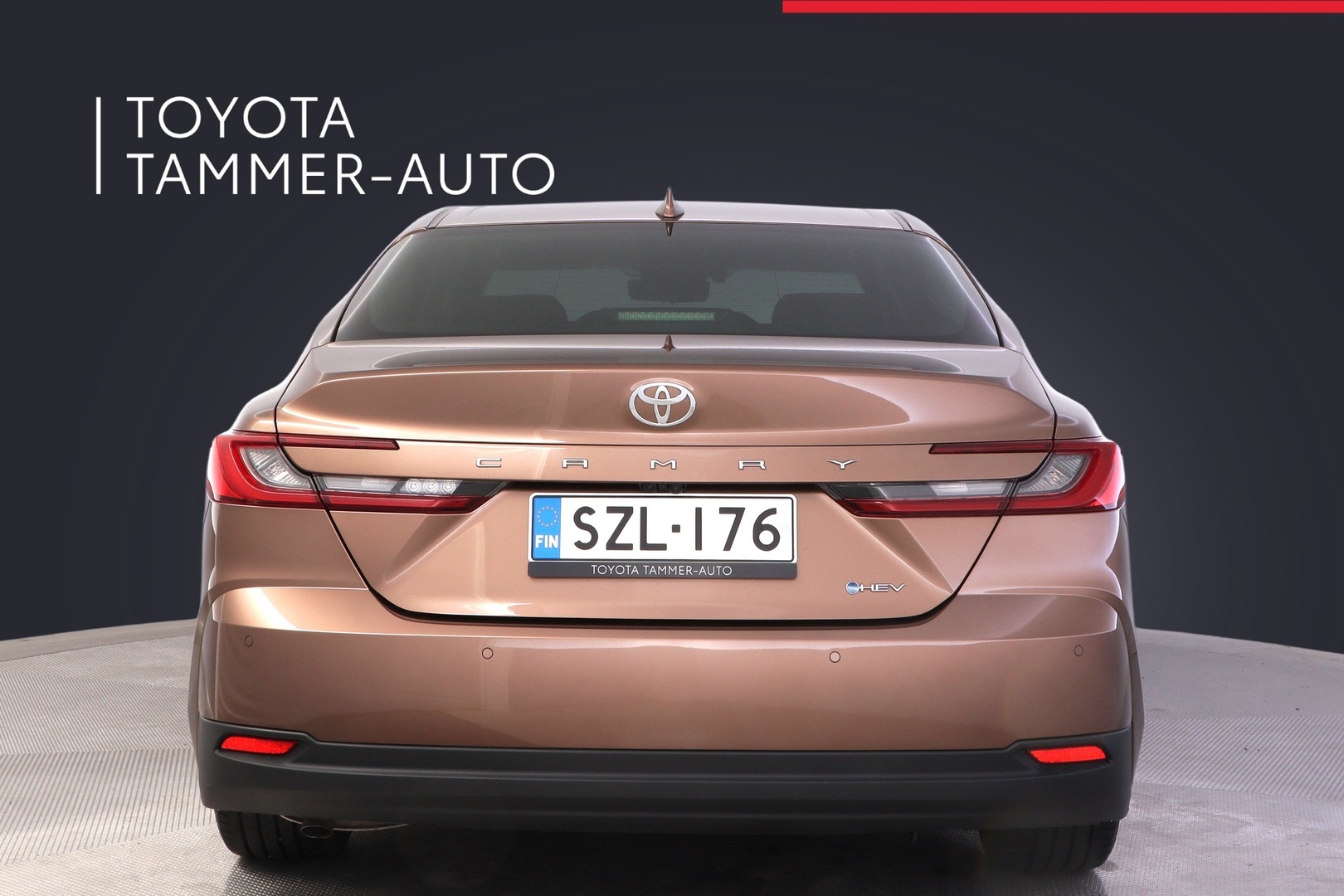 TOYOTA Camry 2024