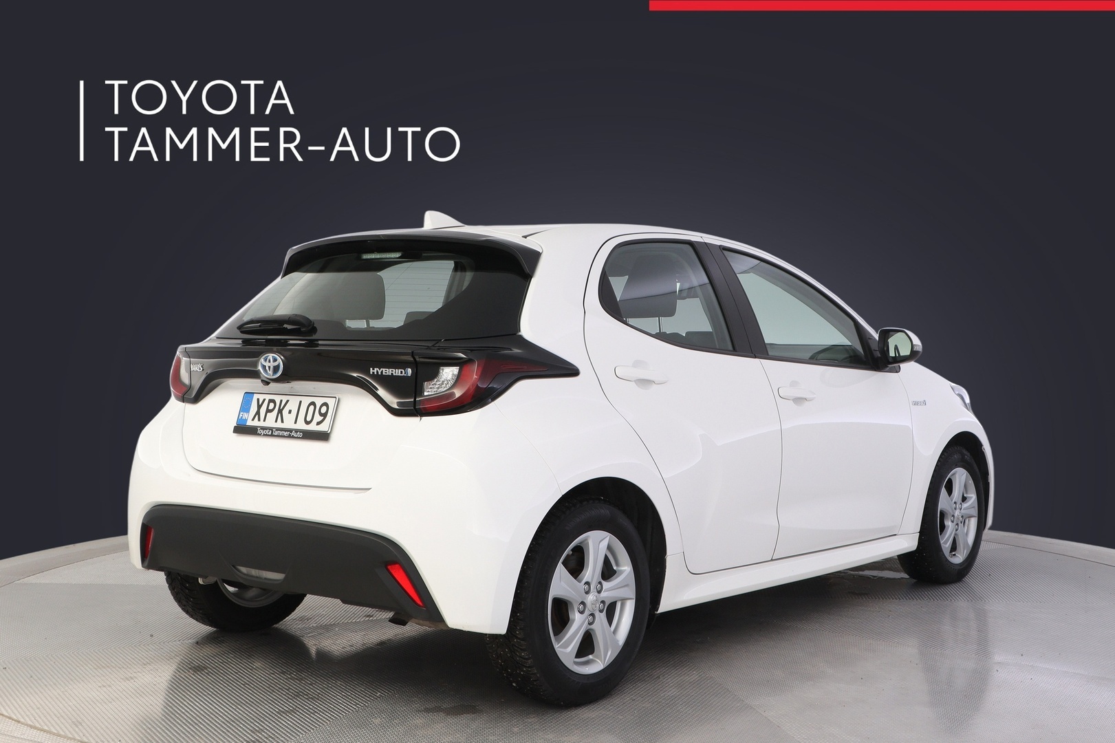 TOYOTA Yaris 2021