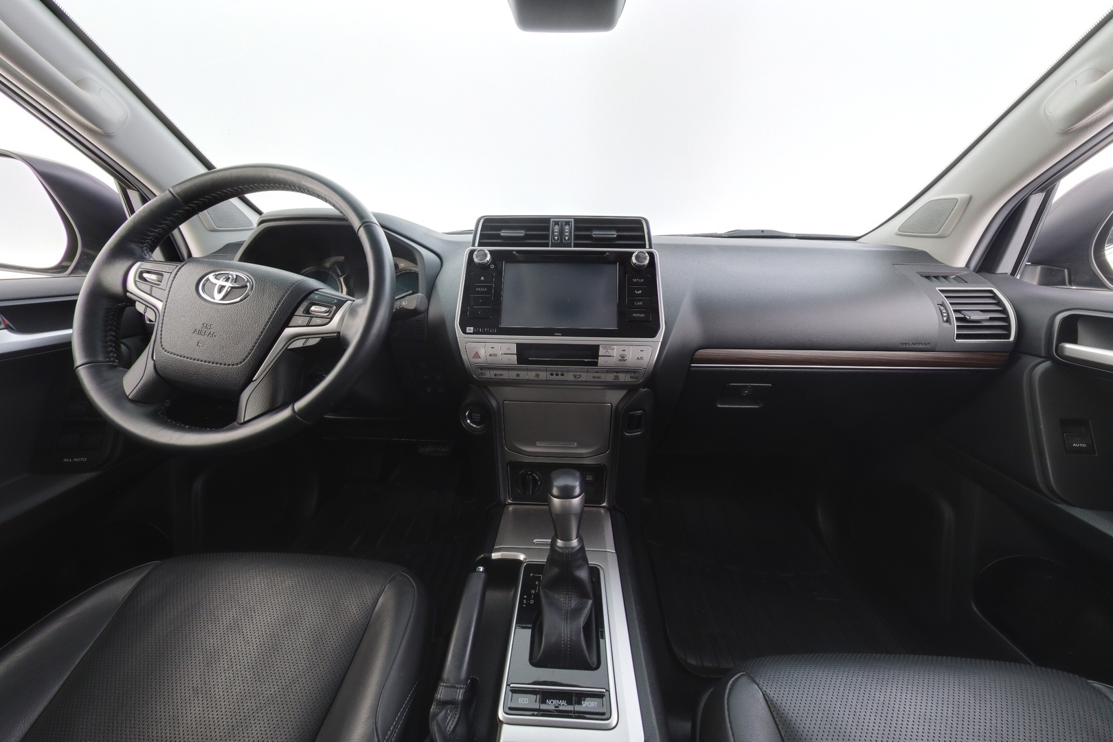 TOYOTA Land Cruiser 2019