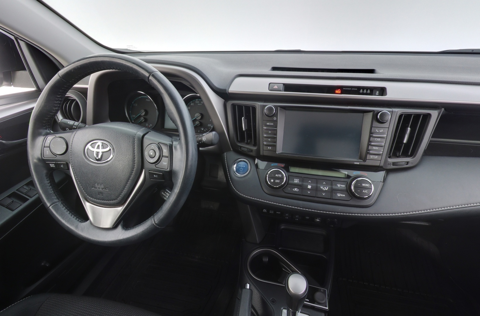 TOYOTA RAV4 2018