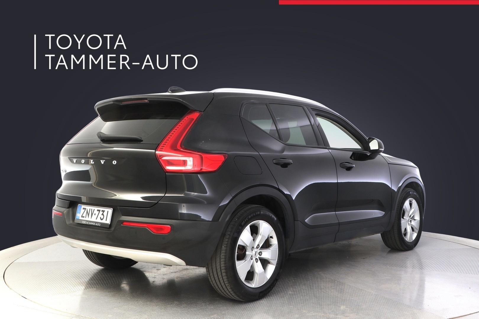 VOLVO XC40 2022