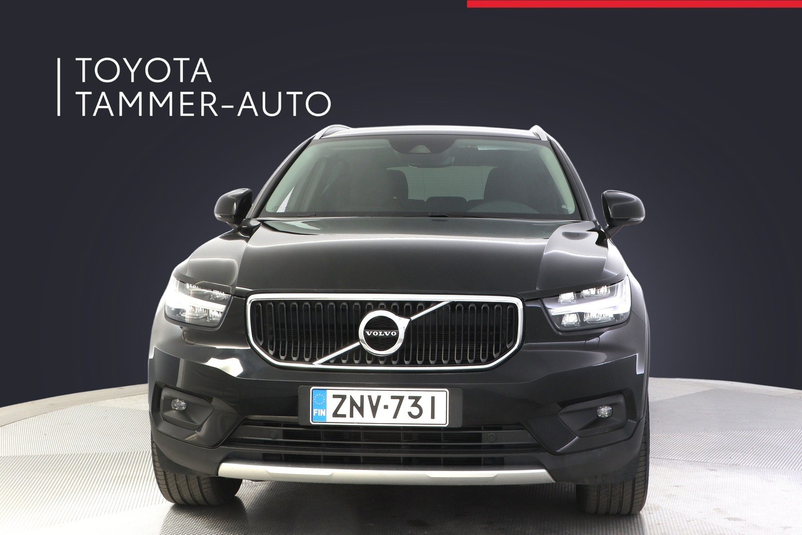 VOLVO XC40 2022