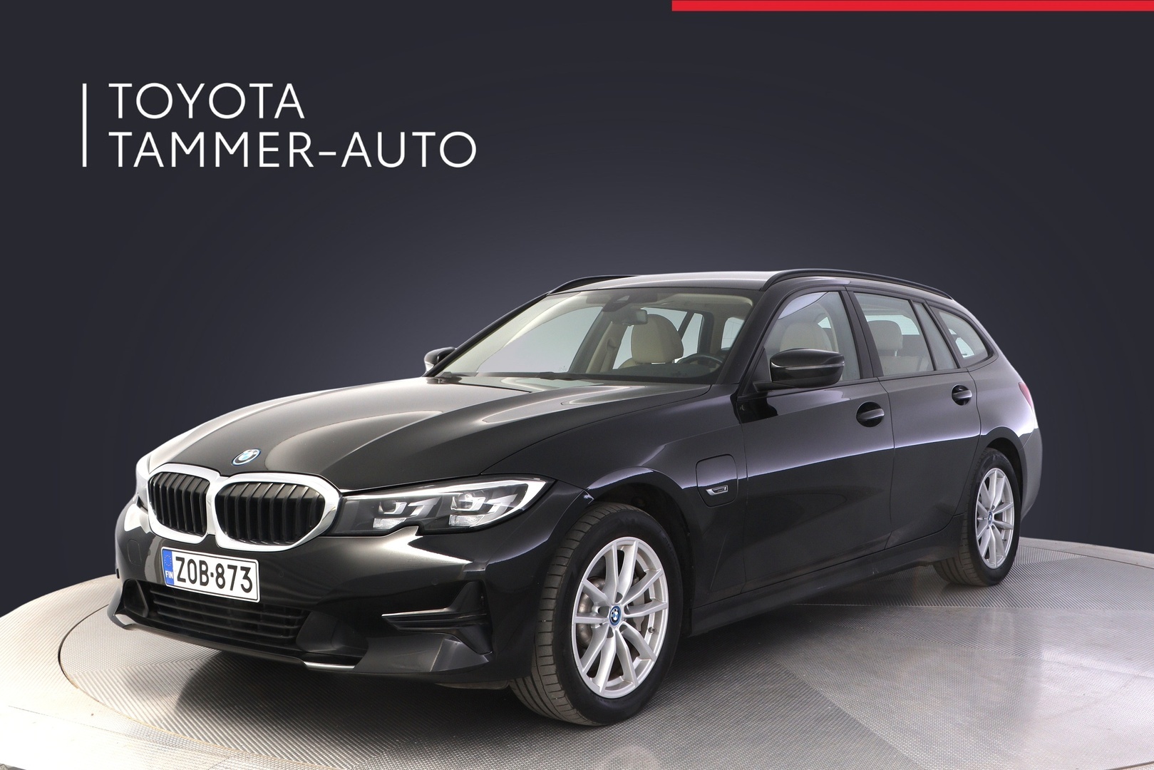 BMW 330 2022