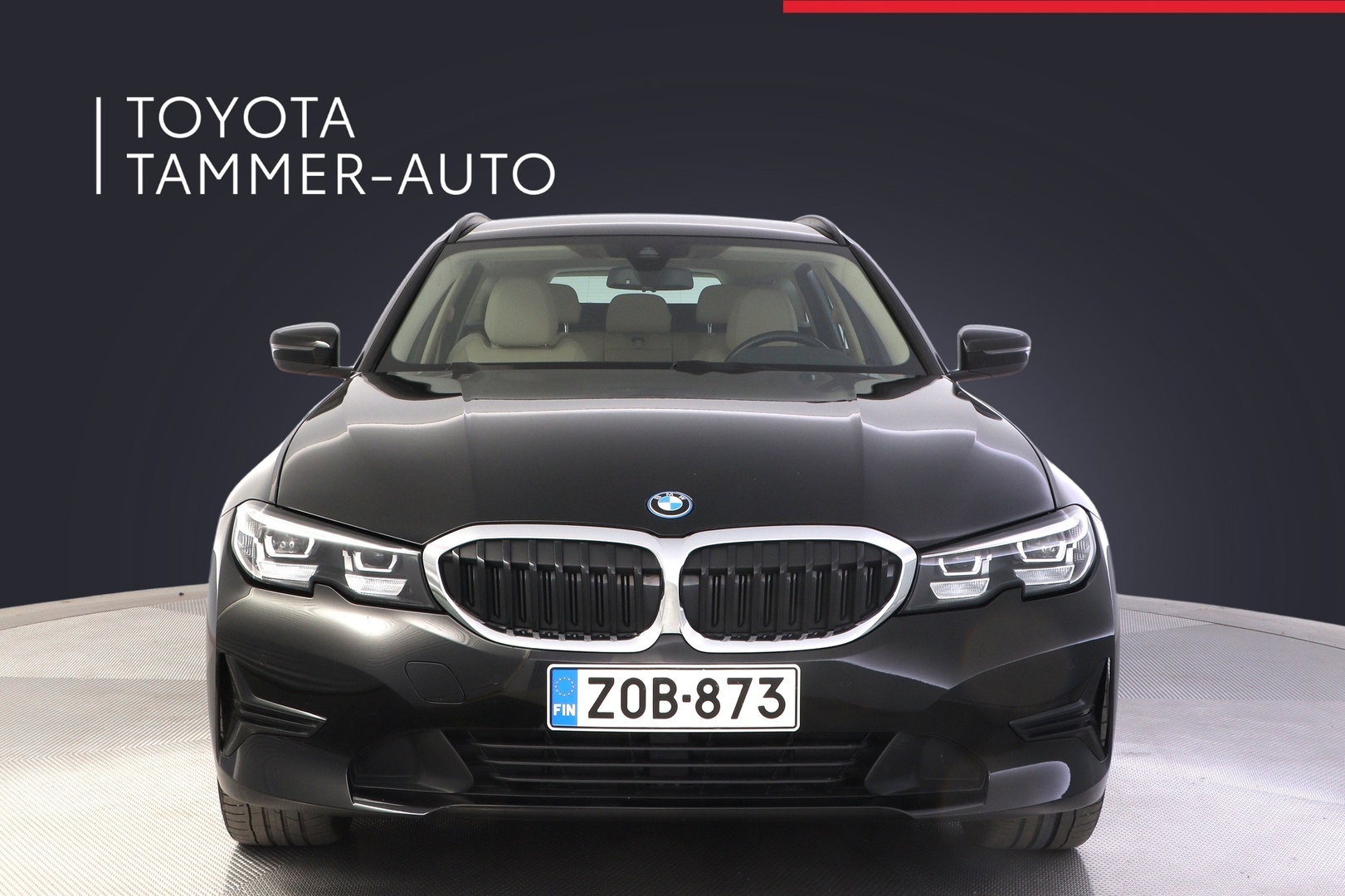 BMW 330 2022