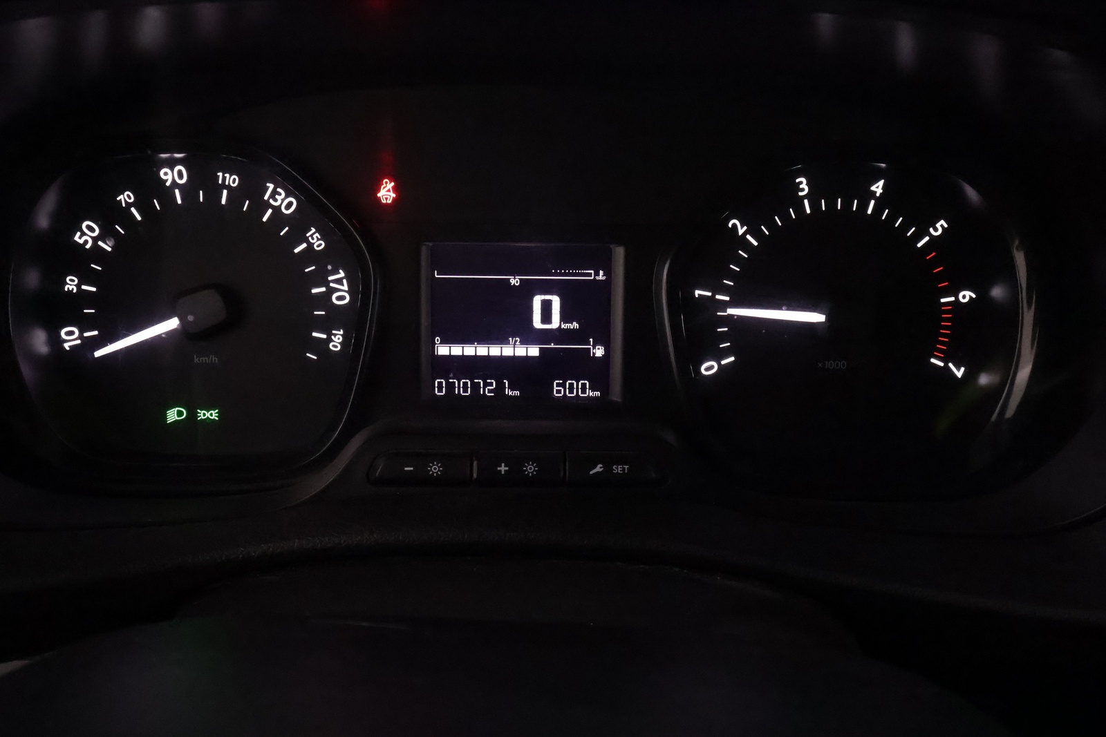 TOYOTA Proace 2021
