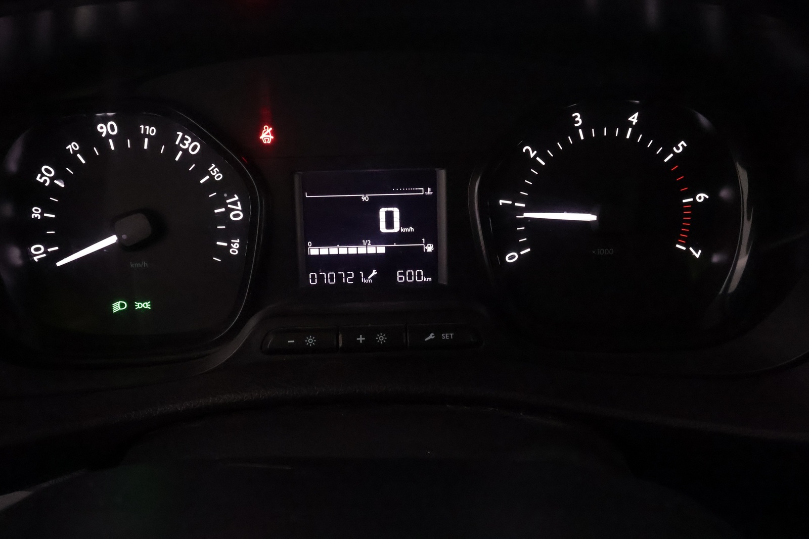 TOYOTA Proace 2021