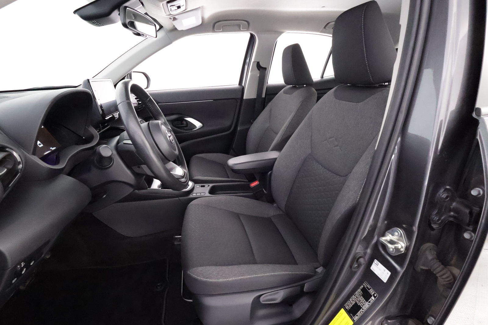 TOYOTA Yaris Cross 20