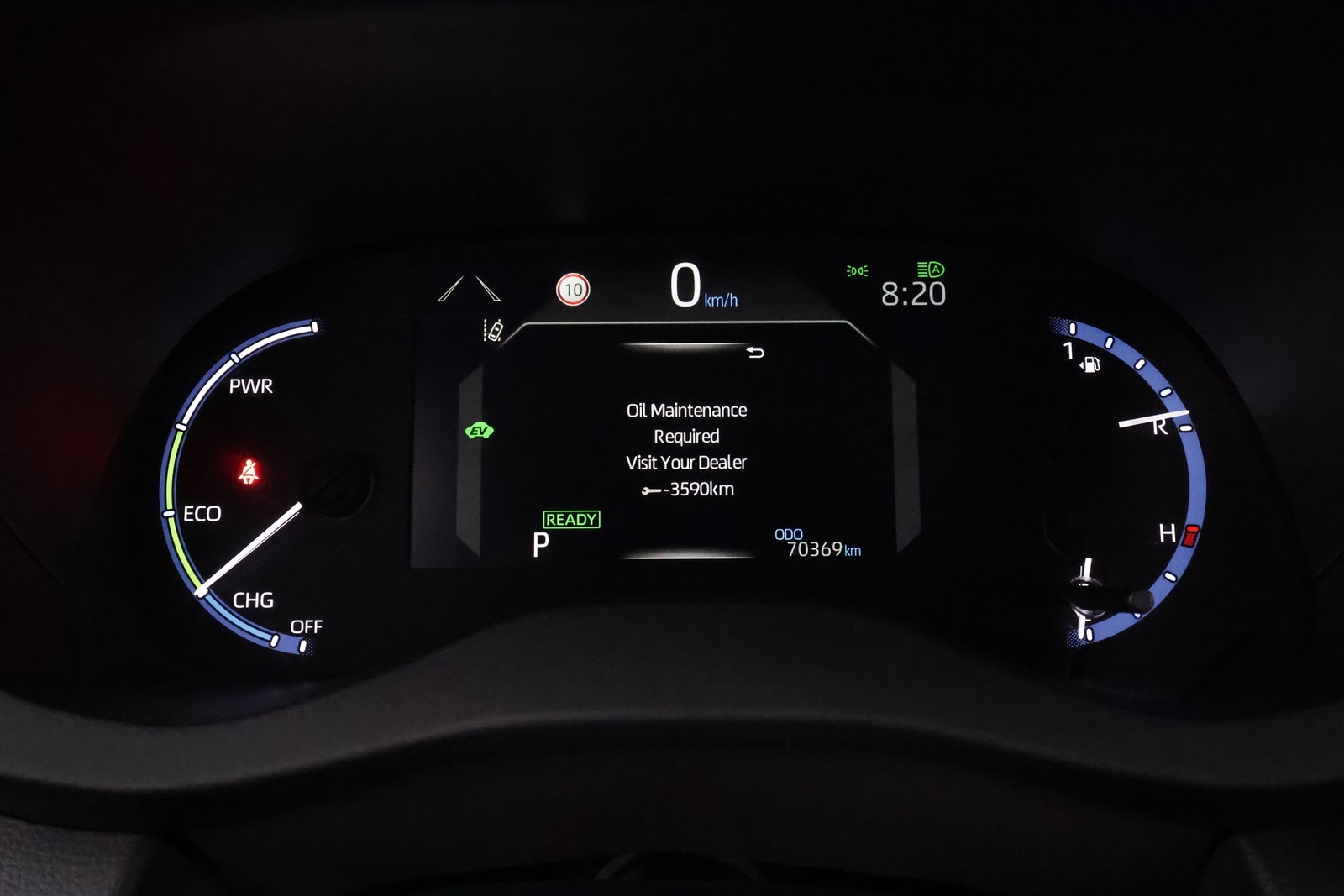 TOYOTA Yaris Cross 25