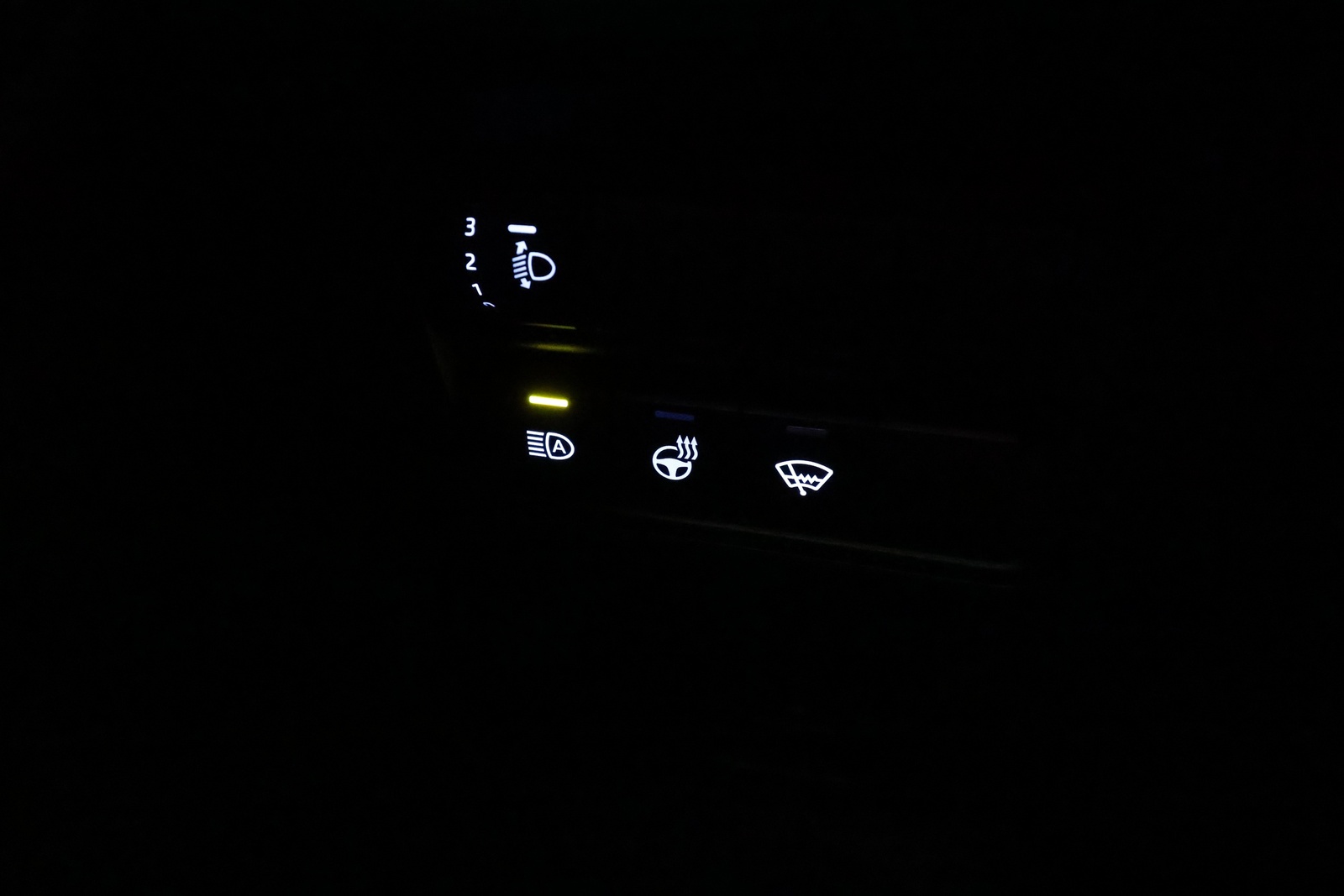 TOYOTA Yaris Cross 37