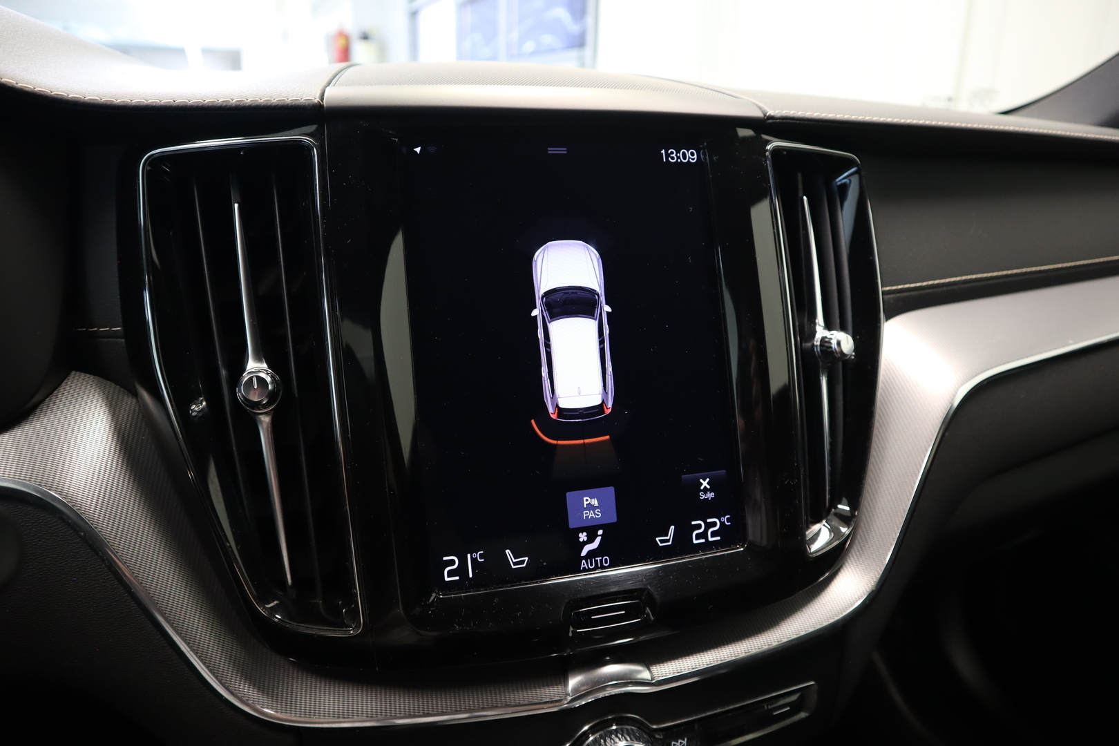 VOLVO XC60 15
