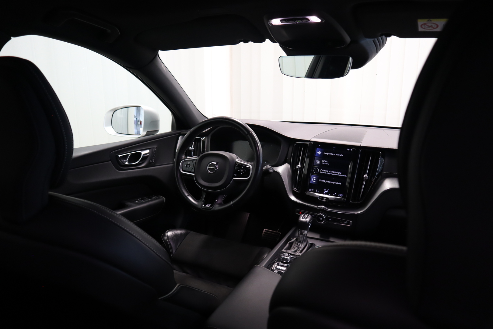 VOLVO XC60 21