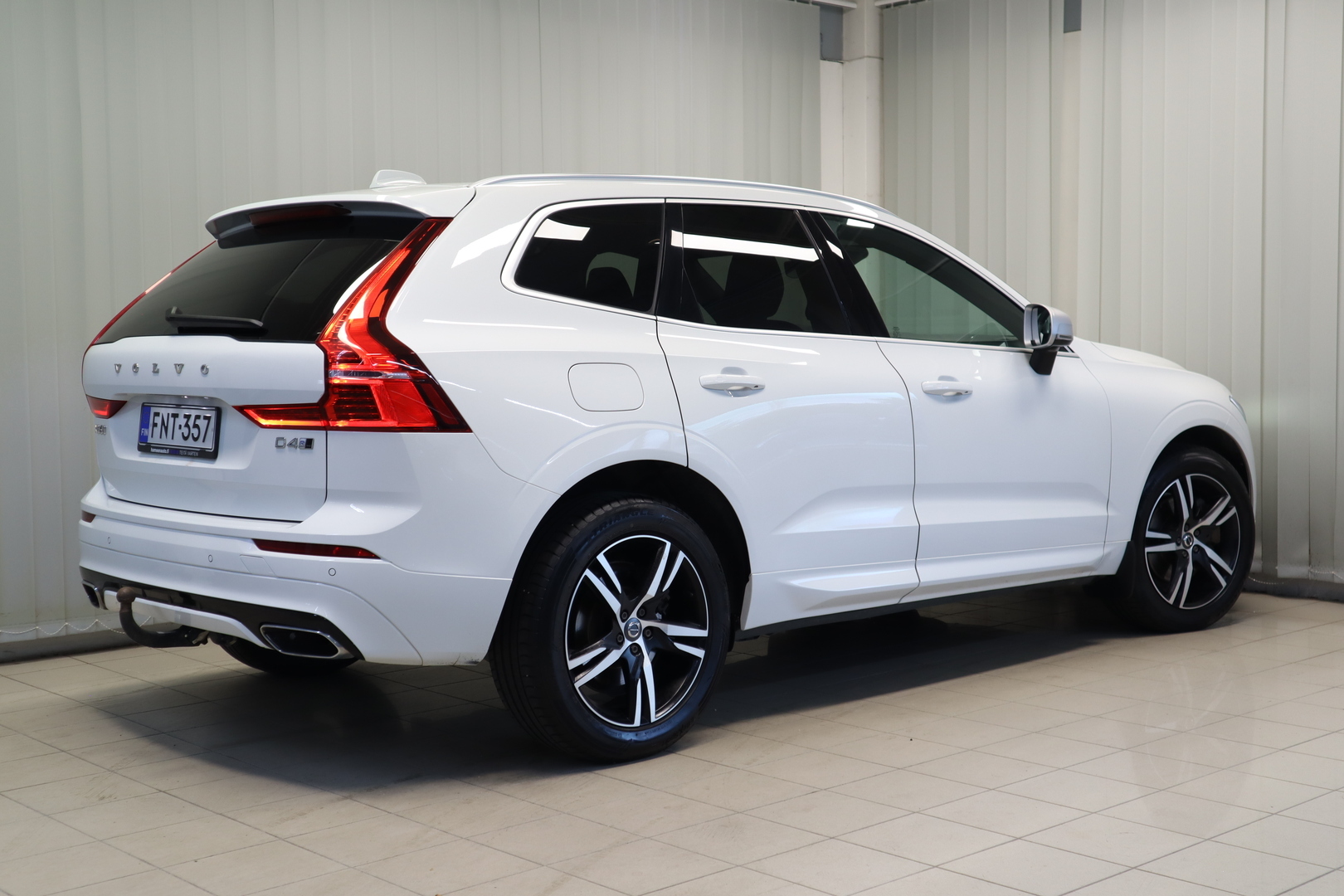 VOLVO XC60 6