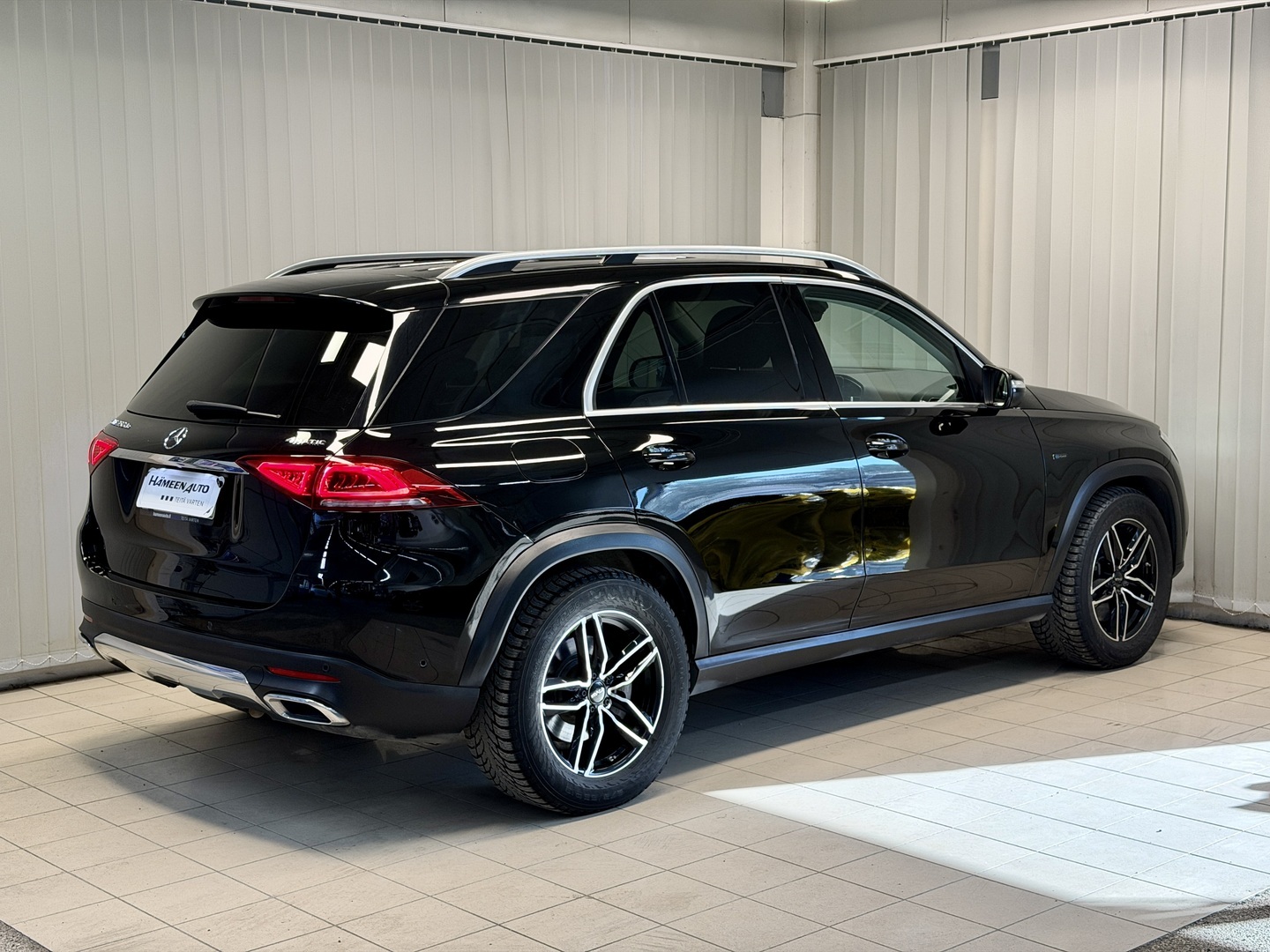 MERCEDES-BENZ GLE 3
