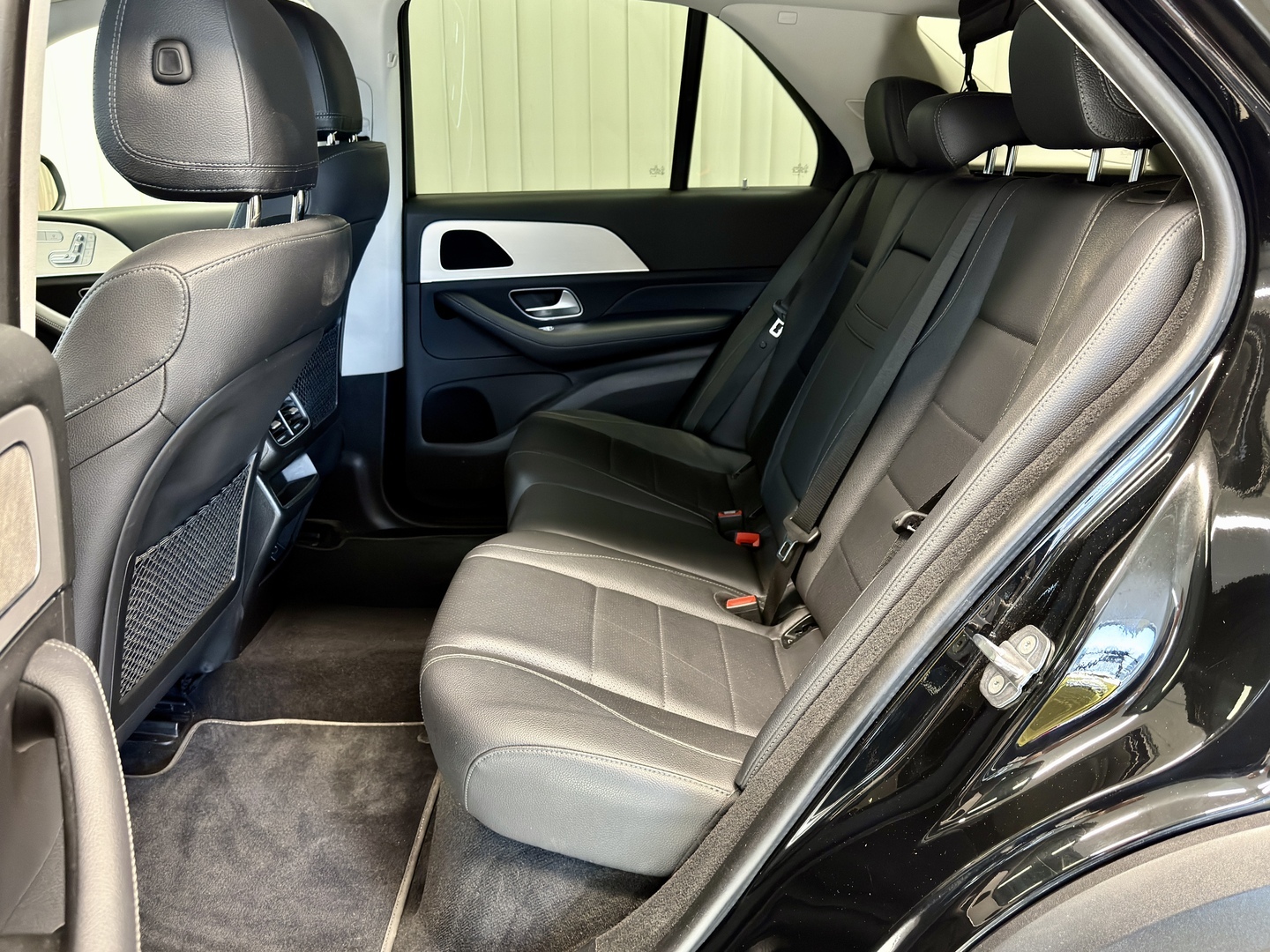 MERCEDES-BENZ GLE 8