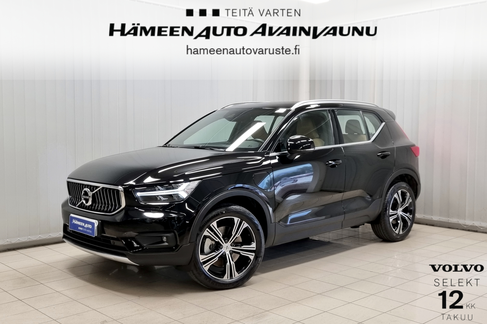 VOLVO XC40 1