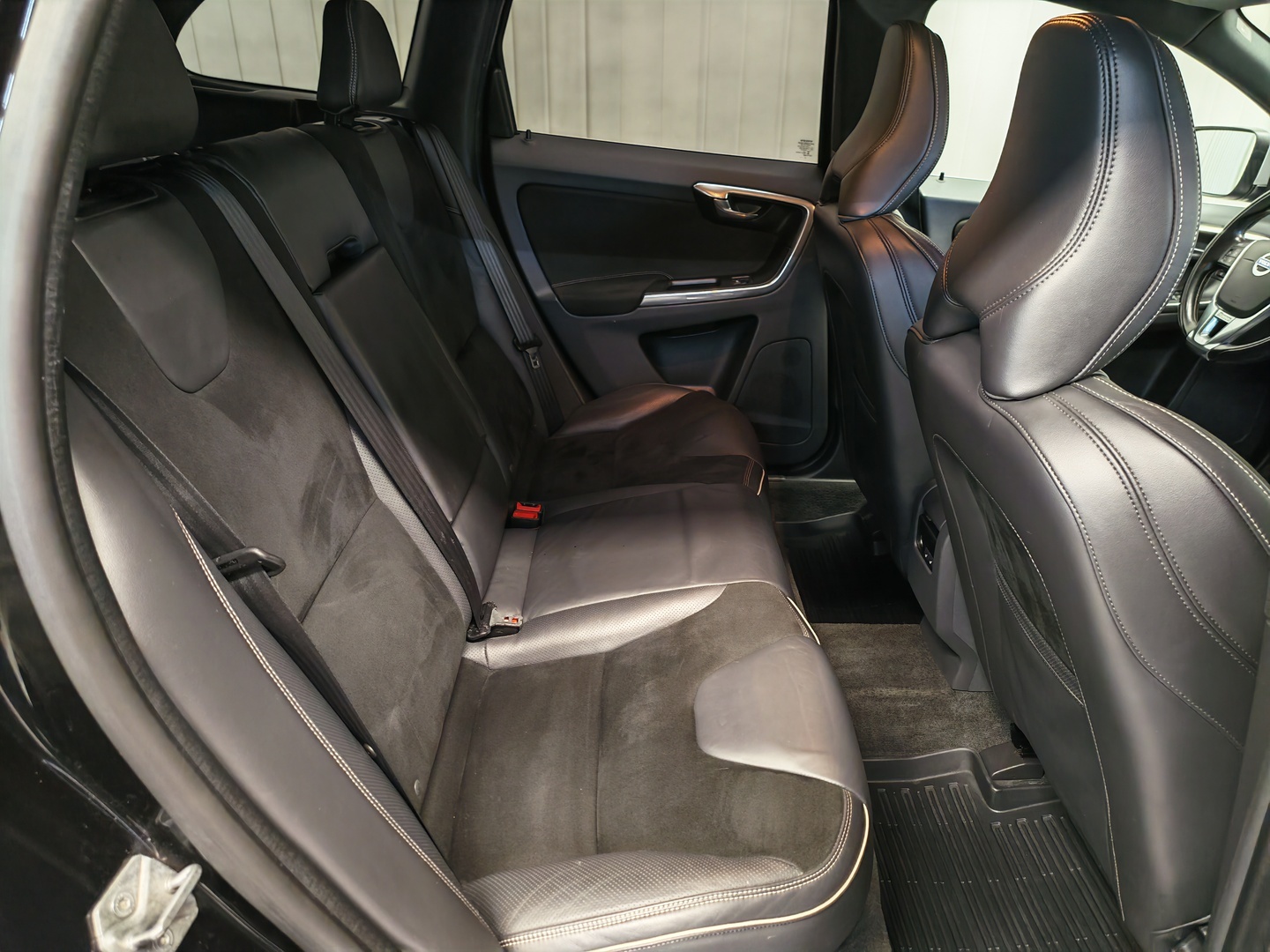VOLVO XC60 13