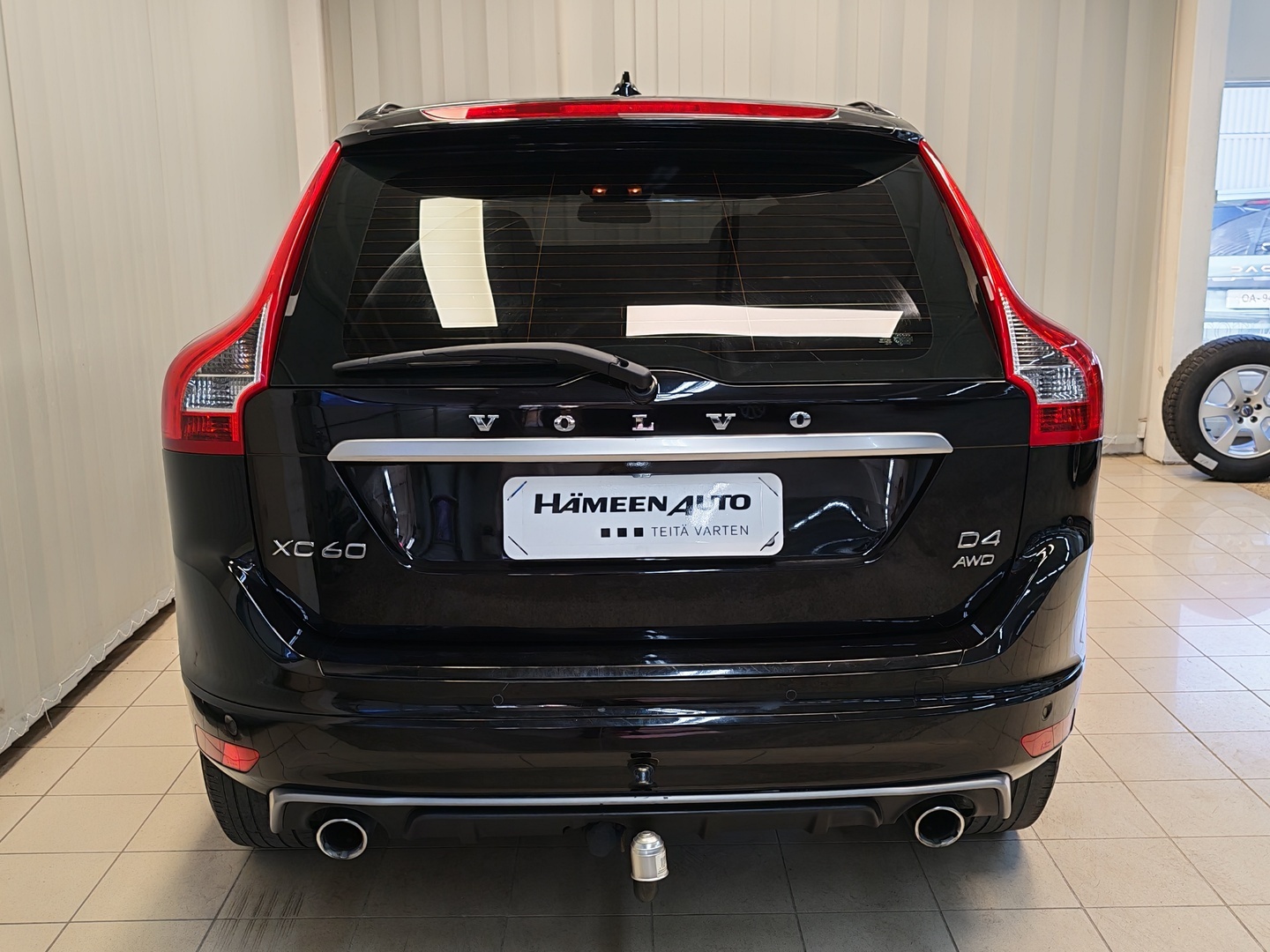VOLVO XC60 6