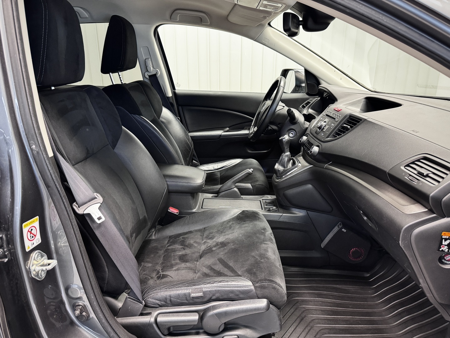 HONDA CR-V 8