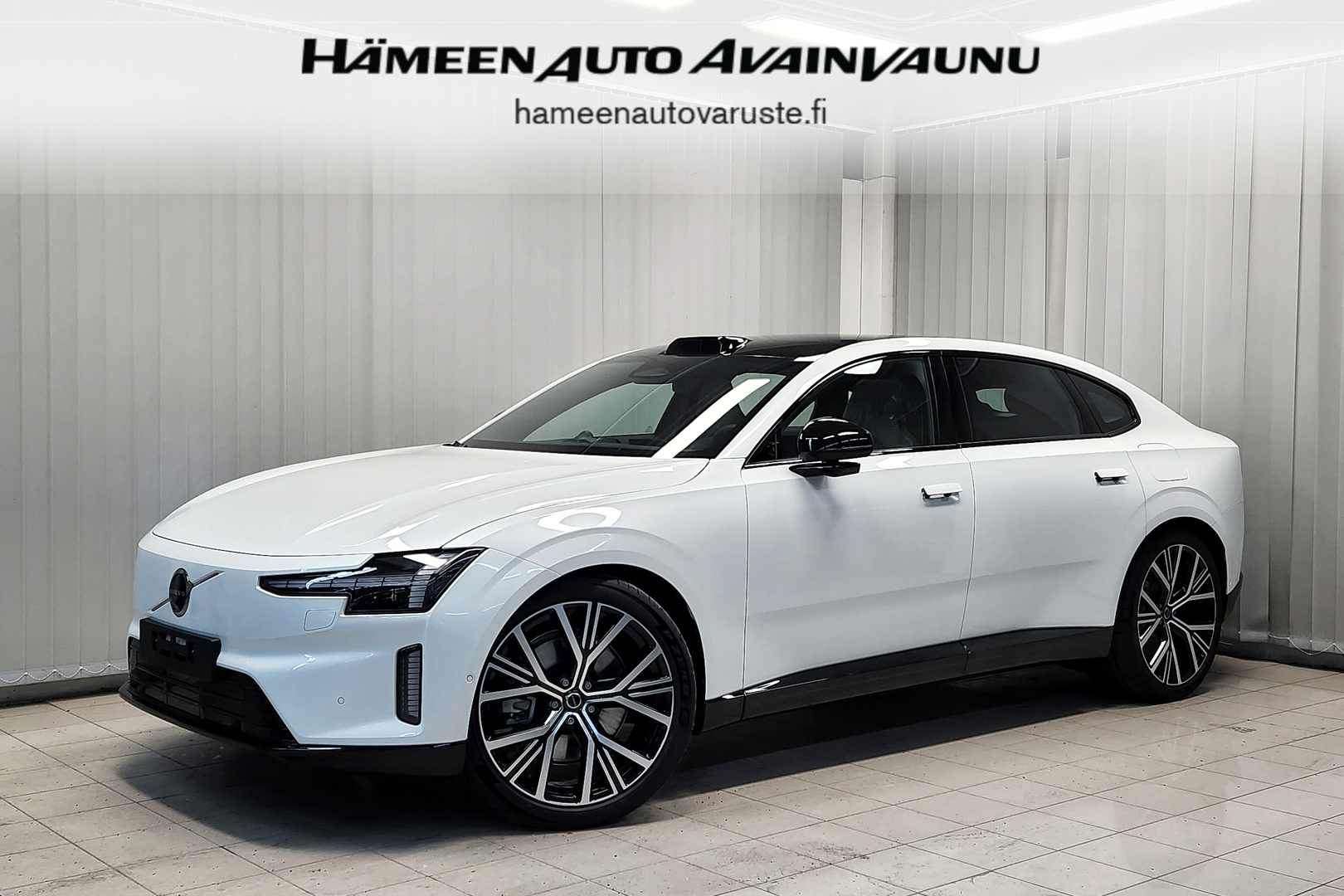 VOLVO ES90 1