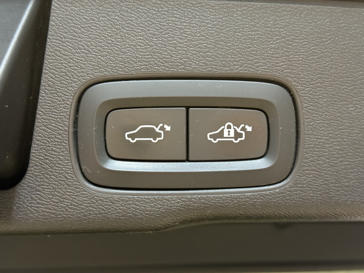 VOLVO XC60 26