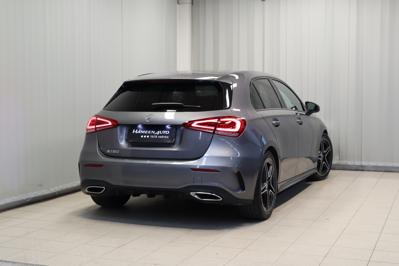 MERCEDES-BENZ A 5