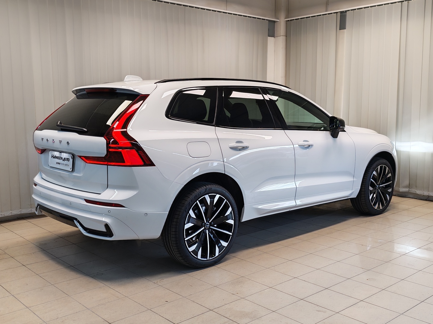 VOLVO XC60 3