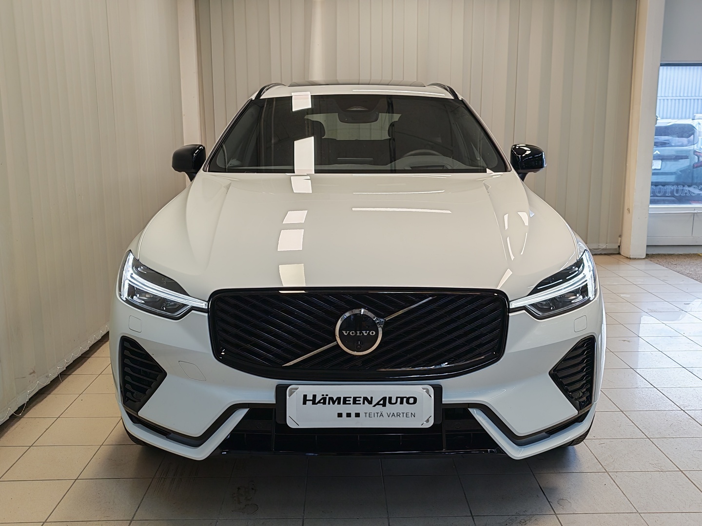 VOLVO XC60 5
